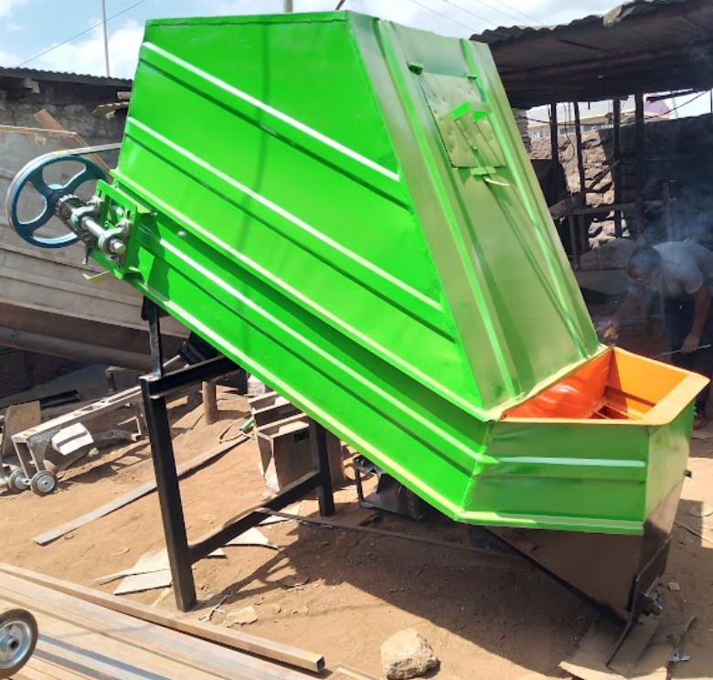 Feed Mixer